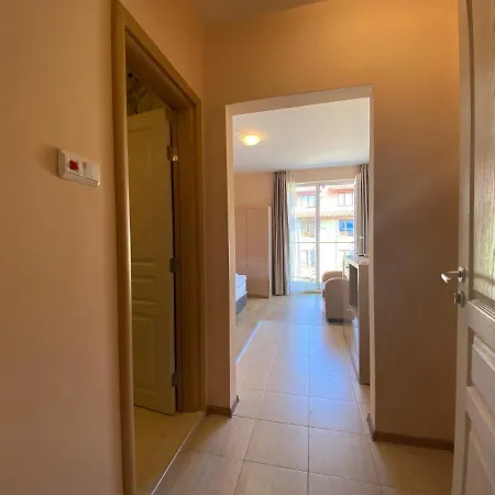 Messembria B504 Sunny *