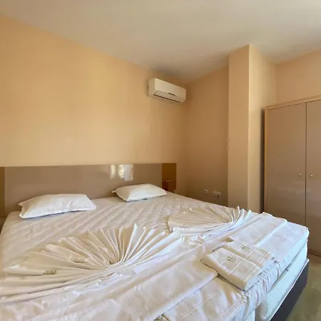 Messembria B504 Sunny Apartament *