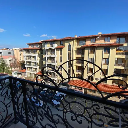 Messembria B504 Sunny Apartament *