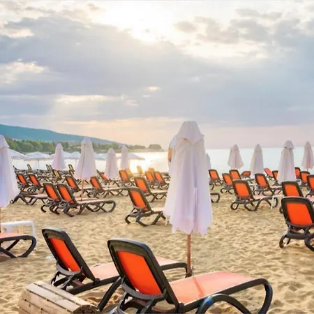 Messembria B504 Sunny Apartament *